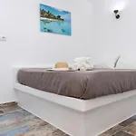 Apartament Luxury Naxos Superior With Balcony Steps Away From Naxos City