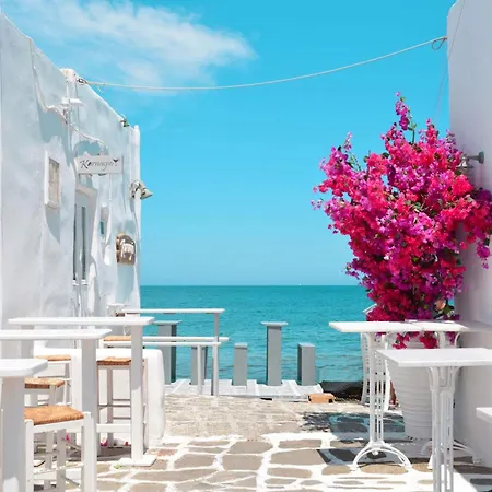 アパート Luxury Naxos Superior With Balcony Steps Away From *