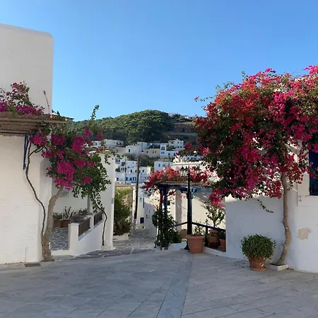 Luxury Naxos Superior With Balcony Steps Away From アパート *
